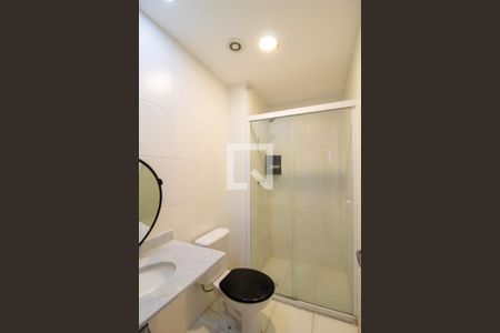 Banheiro da Suíte de apartamento para alugar com 2 quartos, 58m² em Picanço, Guarulhos