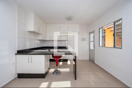 Sala - cozinha de casa para alugar com 2 quartos, 46m² em Jabaquara, São Paulo