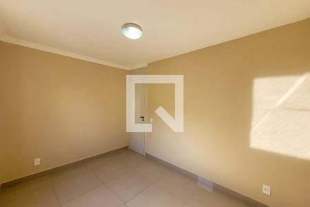 Quarto 1 de apartamento para alugar com 2 quartos, 61m² em Jardim Santa Emília, São Paulo