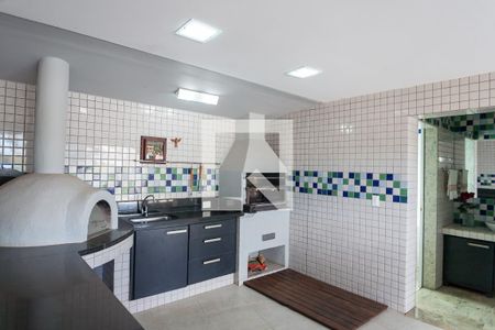 Casa de condomínio à venda com 520m², 4 quartos e 4 vagas Casa de condomínio à venda com 520m², 4 quartos e 4 vagasChurrasqueira