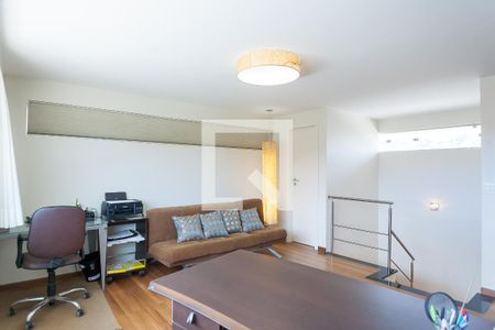 Casa de condomínio à venda com 520m², 4 quartos e 4 vagas Casa de condomínio à venda com 520m², 4 quartos e 4 vagashome ofice