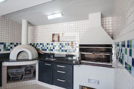 Casa de condomínio à venda com 520m², 4 quartos e 4 vagas Casa de condomínio à venda com 520m², 4 quartos e 4 vagasChurrasqueira