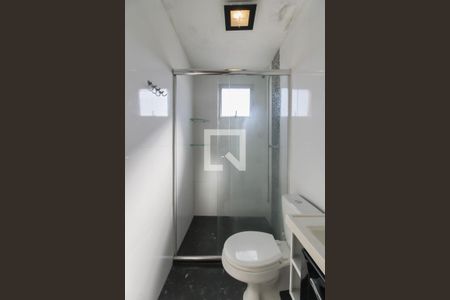 Banheiro de apartamento à venda com 2 quartos, 45m² em Ponte Grande, Guarulhos