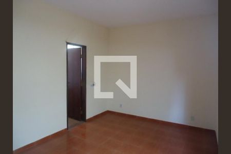 Casa à venda com 5 quartos, 200m² em Santa Amelia, Belo Horizonte