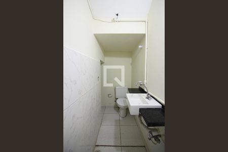 Banheiro Social de kitnet/studio para alugar com 1 quarto, 39m² em Nova Petrópolis, São Bernardo do Campo