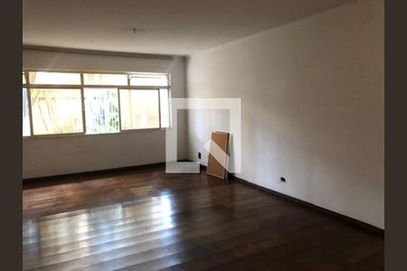 Casa à venda com 4 quartos, 200m² em Vila Alexandria, São Paulo