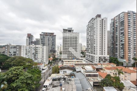Vista  de apartamento à venda com 2 quartos, 86m² em Jardim das Acácias, São Paulo