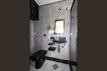 Banheiro da Suíte de apartamento à venda com 1 quarto, 107m² em Jardim Botânico, Porto Alegre