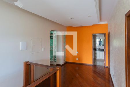 Sala de casa à venda com 5 quartos, 400m² em Santa Cruz, Belo Horizonte