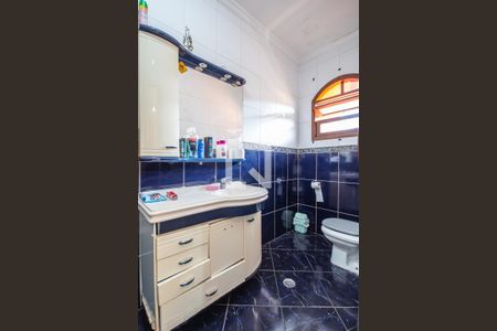 Casa à venda com 305m², 3 quartos e 5 vagas Casa à venda com 305m², 3 quartos e 5 vagasBanheiro da Suíte