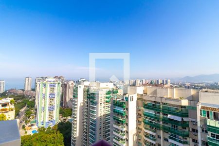 Vista de apartamento à venda com 2 quartos, 62m² em Barra da Tijuca, Rio de Janeiro