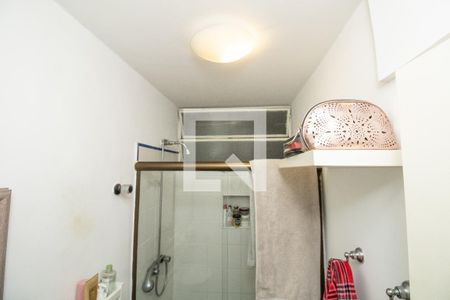 Banheiro 1, box e chuveiro  de apartamento para alugar com 4 quartos, 138m² em Itaim Bibi, São Paulo