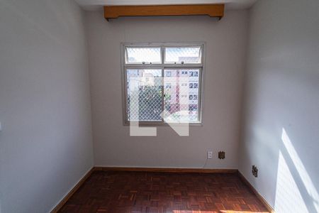 Quarto 1 de apartamento para alugar com 3 quartos, 60m² em Jardim Guanabara, Belo Horizonte