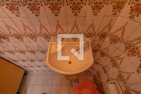 Casa à venda com 140m², 3 quartos e 3 vagas Casa à venda com 140m², 3 quartos e 3 vagasLavabo