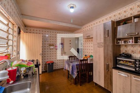 Casa à venda com 140m², 3 quartos e 3 vagas Casa à venda com 140m², 3 quartos e 3 vagasCozinha