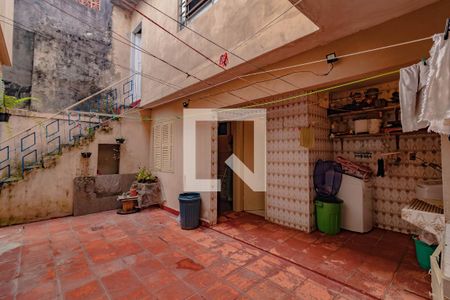 Casa à venda com 140m², 3 quartos e 3 vagas Casa à venda com 140m², 3 quartos e 3 vagasQuintal