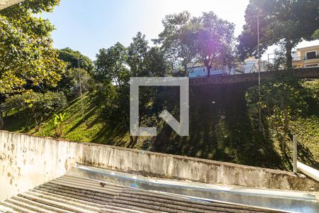 Vista de casa para alugar com 1 quarto, 50m² em Vila Maria Luisa, São Paulo