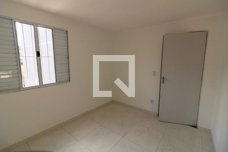 Quarto de kitnet/studio para alugar com 1 quarto, 35m² em Jardim Wanda, Taboão da Serra