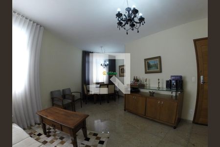 Apartamento à venda com 3 quartos, 90m² em Santa Efigênia, Belo Horizonte