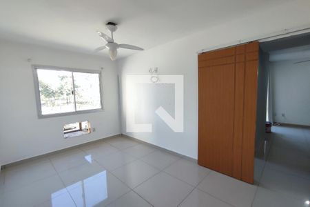 Quarto 2 de apartamento à venda com 2 quartos, 60m² em Taquara, Rio de Janeiro