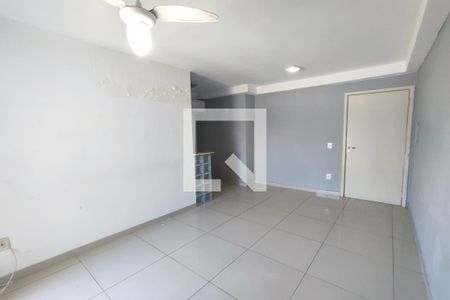 Sala de apartamento à venda com 2 quartos, 60m² em Taquara, Rio de Janeiro