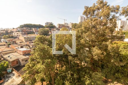 Vista Quarto 1 de apartamento para alugar com 3 quartos, 58m² em Jardim Novo Taboão, São Paulo