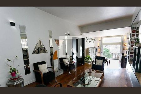 Casa à venda com 5 quartos, 345m² em Vila Sonia, São Paulo