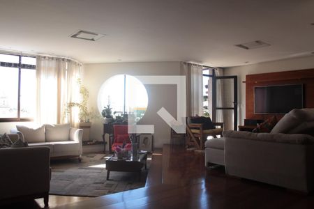 Sala de apartamento à venda com 4 quartos, 181m² em Cambuí, Campinas