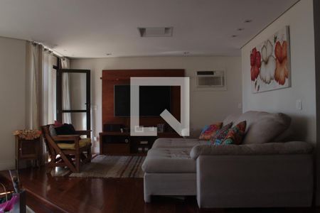 Sala de apartamento à venda com 4 quartos, 181m² em Cambuí, Campinas