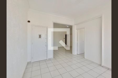 Apartamento à venda com 120m², 3 quartos e sem vagaSala