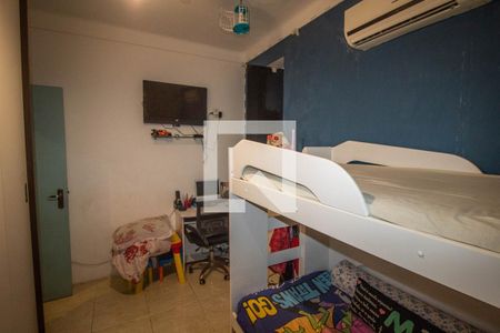 Quarto 2 de casa para alugar com 3 quartos, 180m² em Ramos, Rio de Janeiro