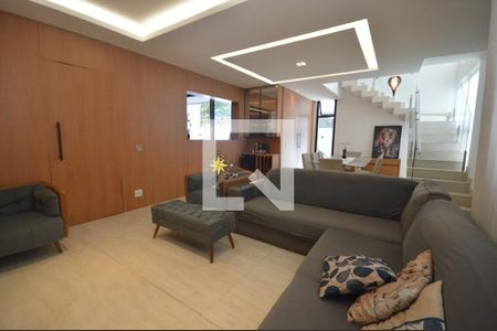 Casa à venda com 3 quartos, 250m² em Santa Amelia, Belo Horizonte