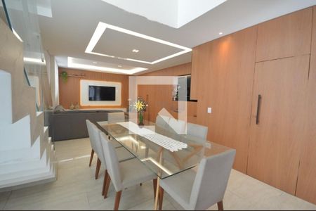 Casa à venda com 3 quartos, 250m² em Santa Amelia, Belo Horizonte