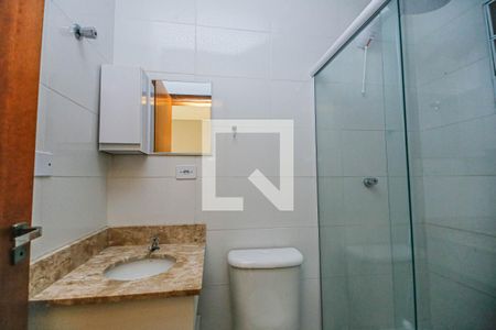 Banheiro de apartamento para alugar com 1 quarto, 34m² em Vila Bela, São Paulo