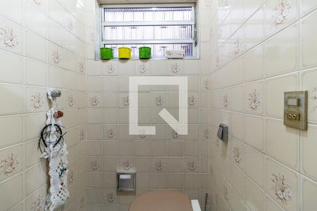 Lavabo de casa de condomínio à venda com 3 quartos, 180m² em Vila das Mercês , São Paulo