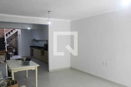Sala de casa à venda com 3 quartos, 298m² em Jardim Gabriela, Guarulhos