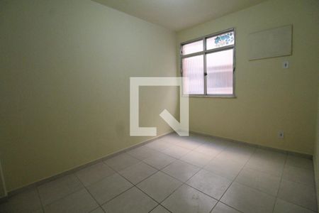 Quarto 1 de apartamento para alugar com 2 quartos, 53m² em Jacarepaguá, Rio de Janeiro