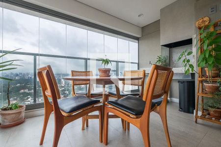 Varanda de apartamento à venda com 2 quartos, 71m² em Jardim America, São Paulo