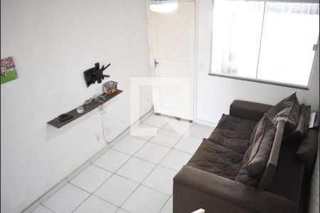 Sala de casa para alugar com 2 quartos, 60m² em Campo Grande, Rio de Janeiro