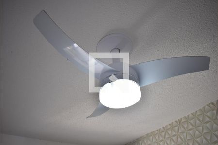 Sala - Ventilador de Teto de casa para alugar com 2 quartos, 60m² em Campo Grande, Rio de Janeiro