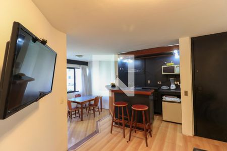 Sala de apartamento para alugar com 1 quarto, 46m² em Cidade Monções, São Paulo