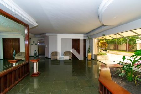 Apartamento para alugar com 185m², 4 quartos e 3 vagas Apartamento para alugar com 185m², 4 quartos e 3 vagasÁrea Comum - Hall Social