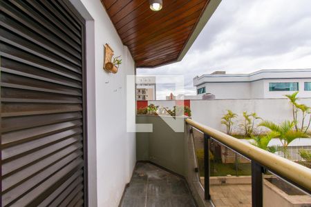 Apartamento para alugar com 185m², 4 quartos e 3 vagas Apartamento para alugar com 185m², 4 quartos e 3 vagasVaranda da Suíte Master