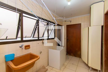 Apartamento para alugar com 185m², 4 quartos e 3 vagas Apartamento para alugar com 185m², 4 quartos e 3 vagasÁrea de Serviço