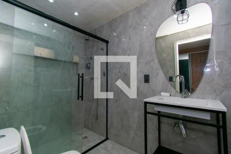 Apartamento para alugar com 185m², 4 quartos e 3 vagas Apartamento para alugar com 185m², 4 quartos e 3 vagasBanheiro da Suíte 2