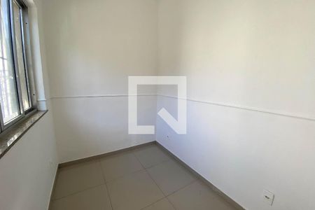 Quarto  de casa para alugar com 2 quartos, 50m² em Jardim Vinte E Cinco de Agosto, Duque de Caxias