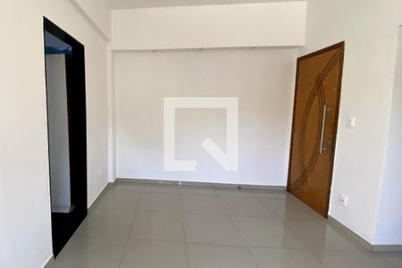 Sala de casa para alugar com 2 quartos, 50m² em Jardim Vinte E Cinco de Agosto, Duque de Caxias