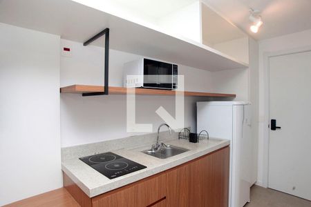 Studio - Cozinha de kitnet/studio para alugar com 1 quarto, 24m² em Auxiliadora, Porto Alegre