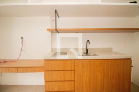 Cozinha de kitnet/studio para alugar com 1 quarto, 24m² em Auxiliadora, Porto Alegre