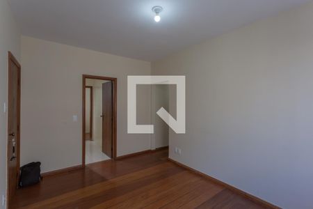 Sala de apartamento à venda com 3 quartos, 90m² em Sion, Belo Horizonte